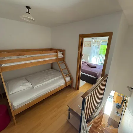 Apartment Manca-holin *